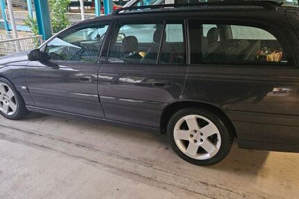 Opel Omega 62.500 km 5.800 &euro; Raunheim 65479