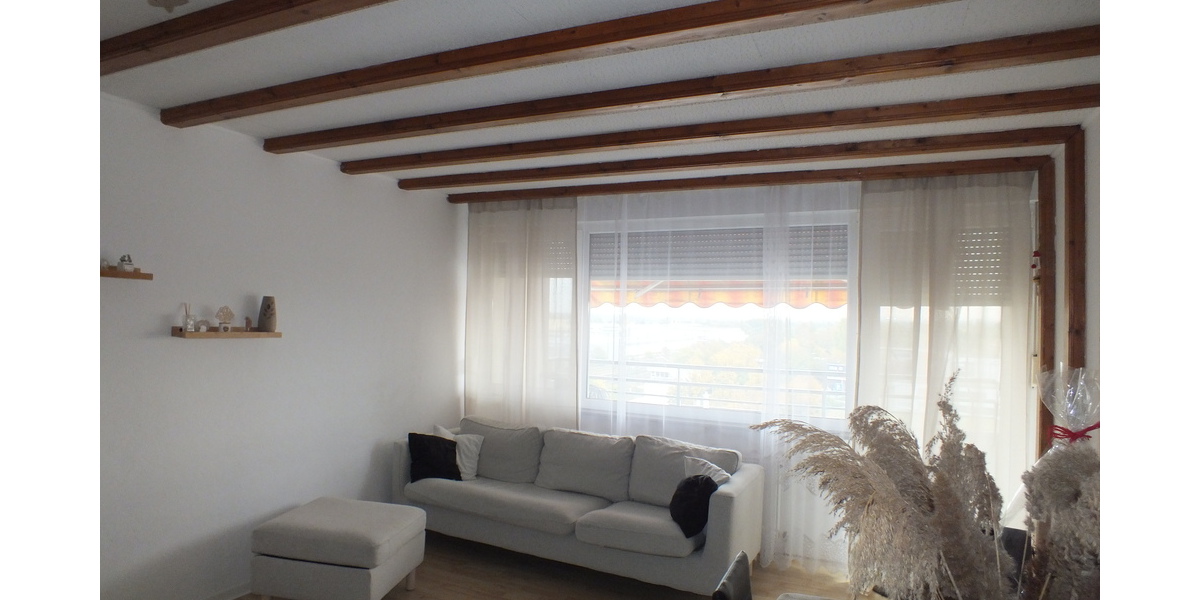 Schicke 3 Zimmer ETW mit ca. 80m² Wohnfläche Kfz. Stellpl.und Balkon 3 zimmer