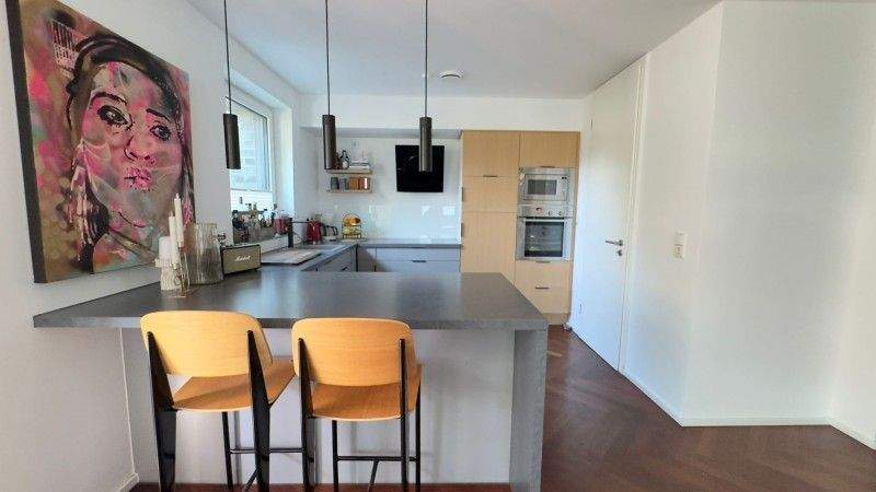 Seniorengerechte 3-Zi-ETW mit Designermöbeln und eigenem Garten! 3 zimmer