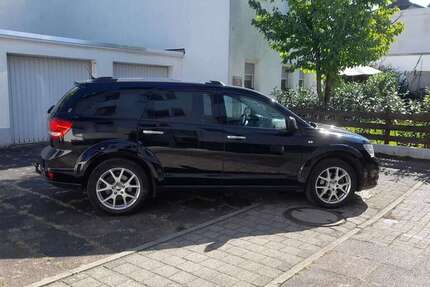 Dodge Journey 119.000 km 14.000 &euro; Neu-Isenburg 63263