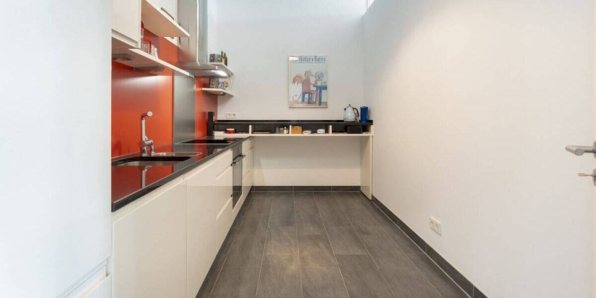Etagenwohnung Frankfurt am Main Ostend - 2 Zimmer, 127 m&sup2;, 1.150.000&euro; | Angebot:26683594