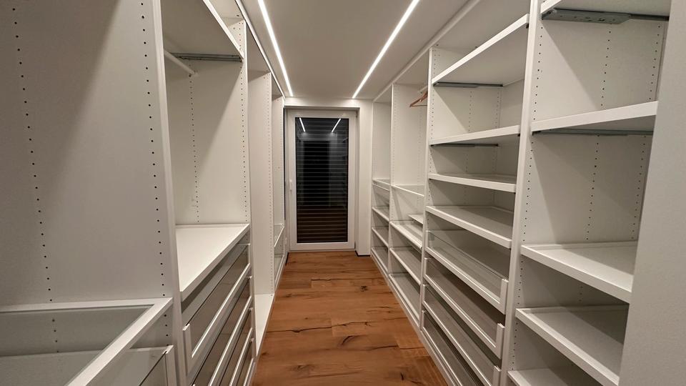 Einfamilienhaus Dreieich - 5 Zimmer, 168 m&sup2;, 3.660&euro; | Angebot:26080262