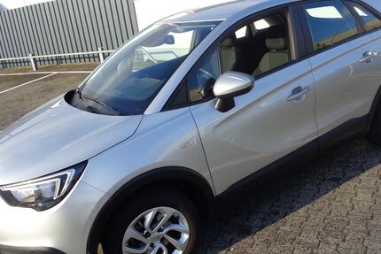 Opel Crossland (X) 48.918 km 9.490 &euro; Mühlheim 63165