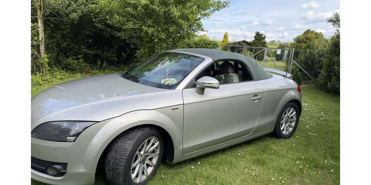 Audi TT 220.000 km 7.500 &euro; Langen (Hessen), Stadt 63225