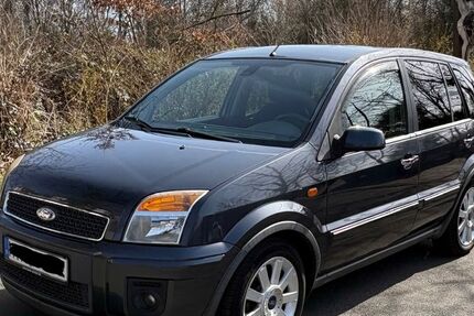 Ford Fusion 113.500 km 4.490 &euro; Kelkheim 65779