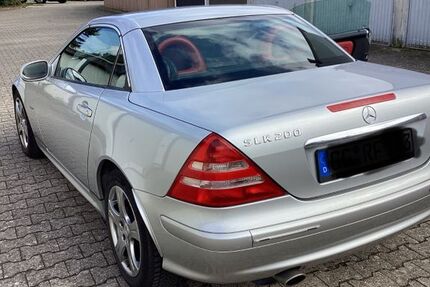 Mercedes-Benz SLK 200 85.000 km 8.900 &euro; Nauheim 64569