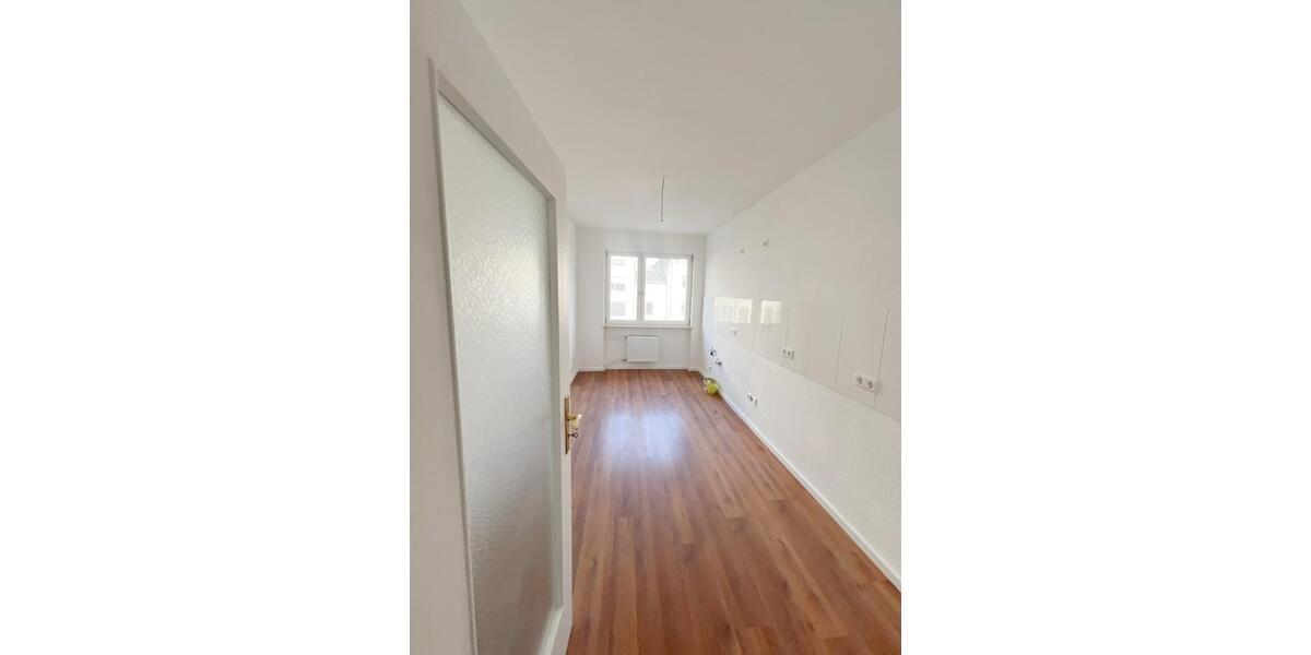 Etagenwohnung Frankfurt am Main Nordend West - 2 Zimmer, 67 m&sup2;, 1.600&euro; | Angebot:25855150