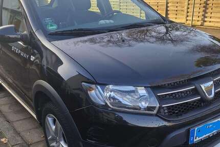 Dacia Sandero 60.000 km 5.200 &euro; Hofheim 65719