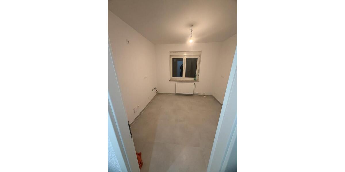 Etagenwohnung Hofheim am Taunus - 3 Zimmer, 66 m&sup2;, 1.000&euro; | Angebot:25409892