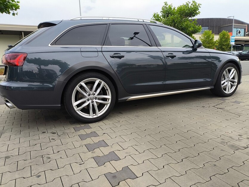 Audi A6 Allroad 281.000 km 15.111 € Karben 61184