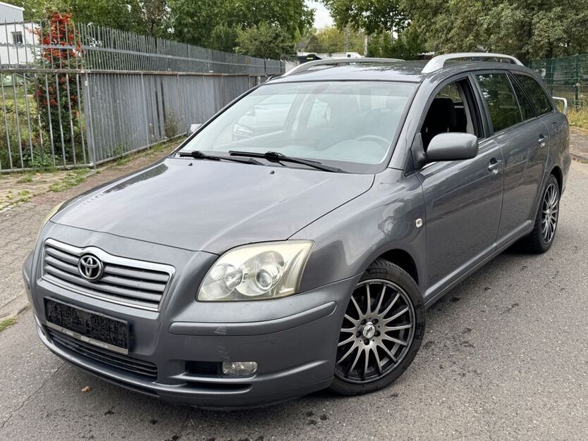 Toyota Avensis 276.000 km 1.800 € Frankfurt am Main 65933