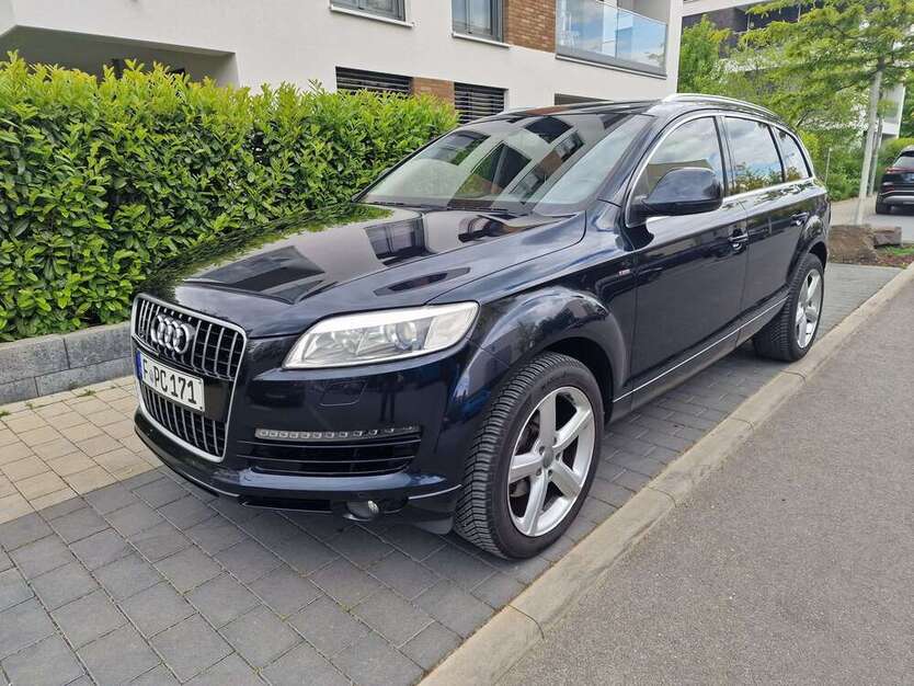 Q7