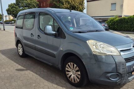 Citroen Berlingo 184.000 km 1.899 &euro; Kelkheim ( Taunus ) 65779