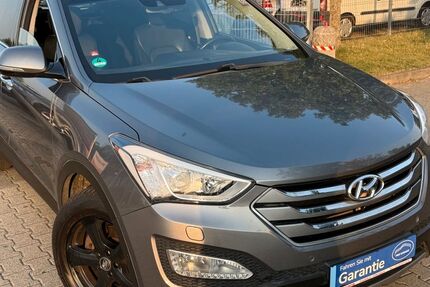 Hyundai SANTA FE 116.690 km 16.450 € Offenbach 63071