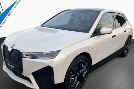BMW iX 21.660 km 51.850 € Kronberg 61476