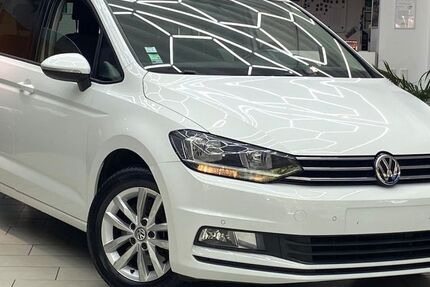 VW Touran 131.162 km 15.500 &euro; Neu-Isenburg 63263