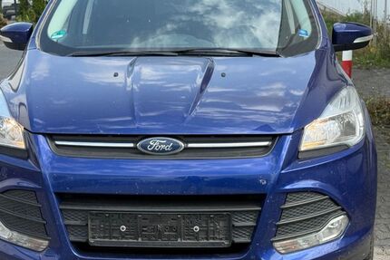 Ford Kuga 122.340 km 9.900 € Kelkheim 65779