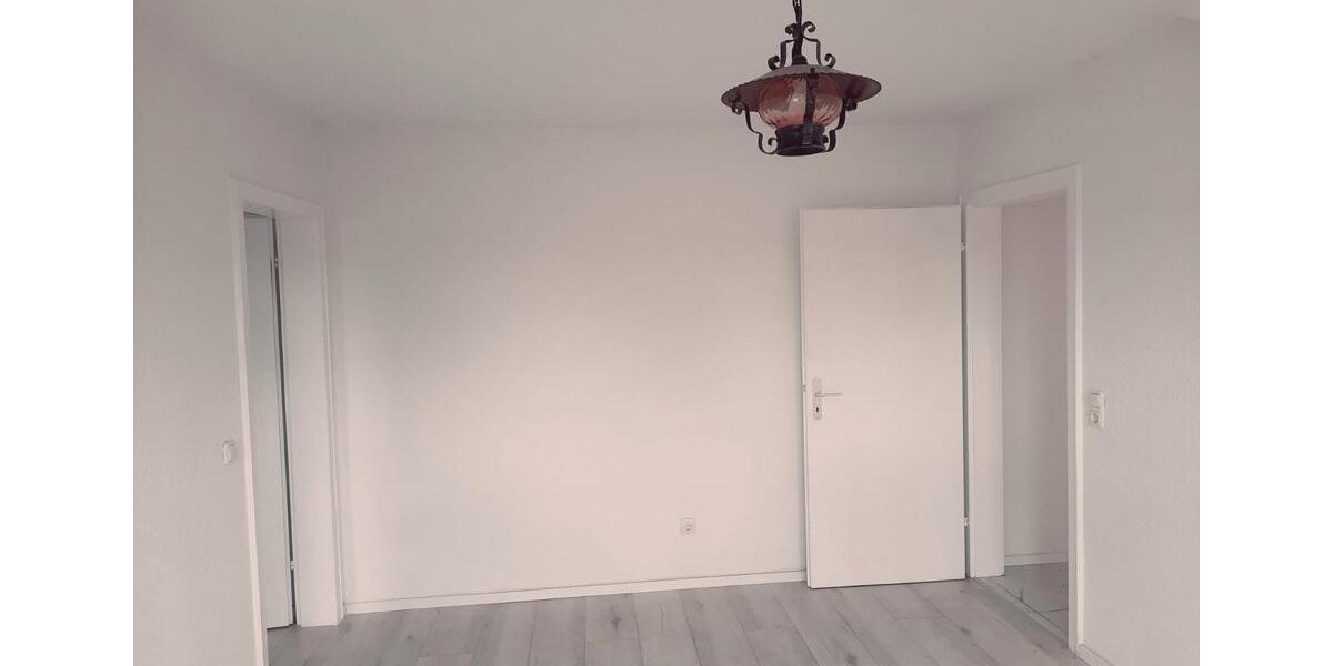 Dachgeschoßwohnung Münster (Hessen) - 2 Zimmer, 50 m&sup2;, 750&euro; | Angebot:26461175