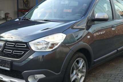 Dacia Lodgy 138.000 km 11.900 € Heusenstamm 63150