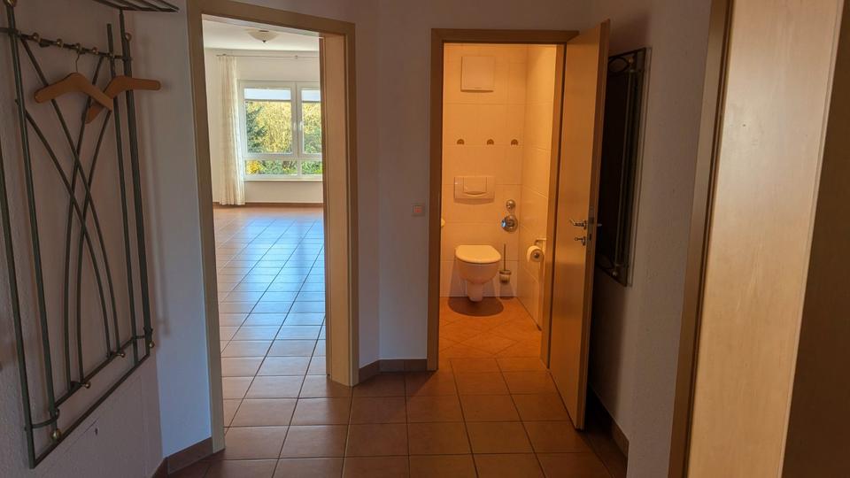 Erdgeschoßwohnung Offenbach am Main Bieber - 2 Zimmer, 82 m&sup2;, 1.300&euro; | Angebot:26262333