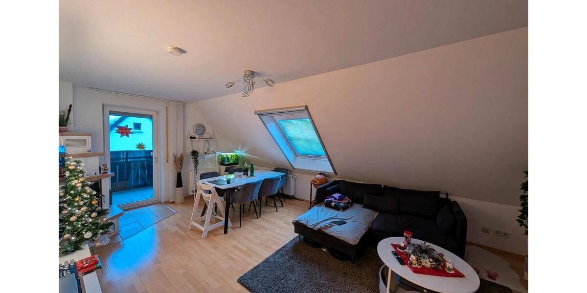 Schöne gepflegte 3 Zimmer Eigentumswohnung in Glattbach 3 zimmer