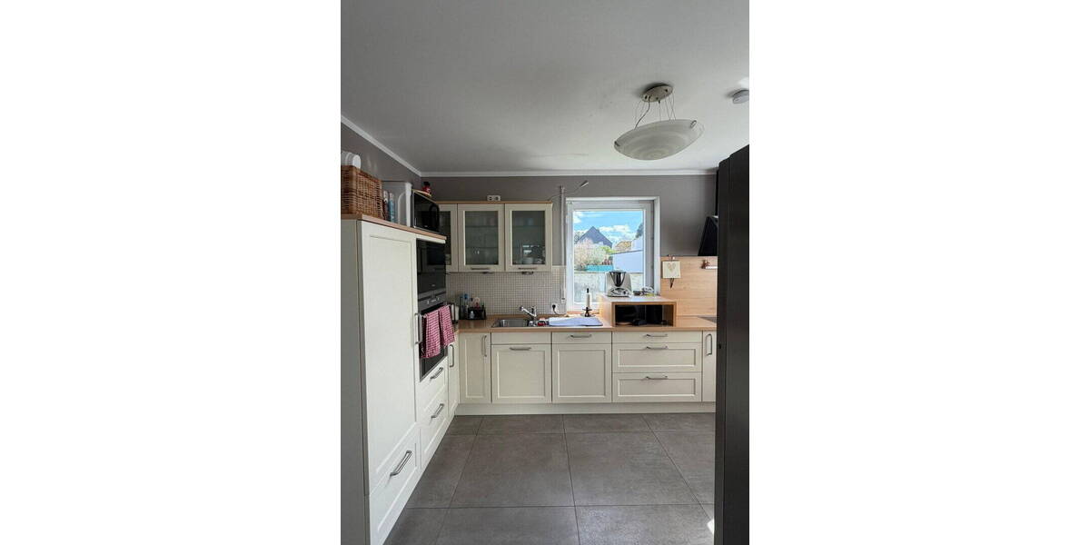 Einfamilienhaus Rodgau Jügesheim - 7 Zimmer, 205 m&sup2;, 969.000&euro; | Angebot:26190237