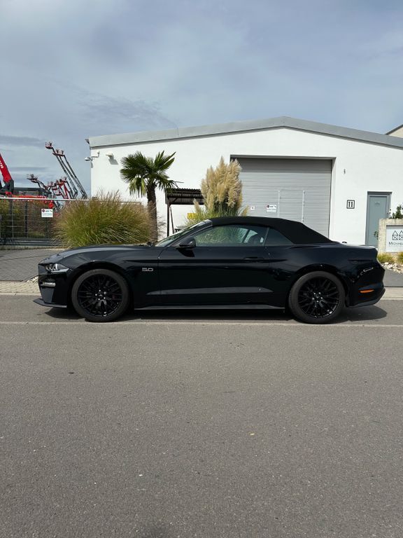 Ford Mustang 12.000 km 51.500 € Eschborn 65760