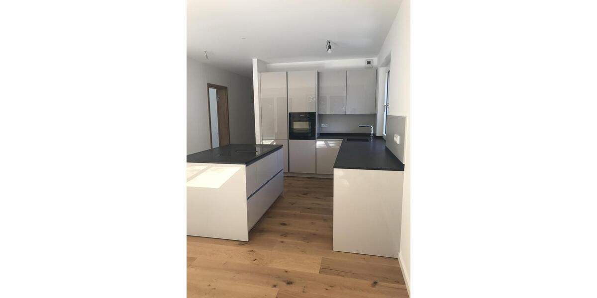 Etagenwohnung Dreieich - 4 Zimmer, 146 m&sup2;, 2.920&euro; | Angebot:19447354