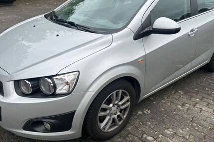 Chevrolet Aveo 95.000 km 3.990 € Hanau 63452