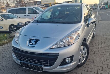Peugeot 207 100.000 km 3.900 &euro; Dietzenbach 63128