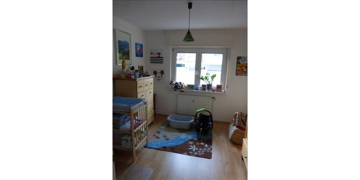 Hochparterre Obertshausen - 3 Zimmer, 75 m&sup2;, 1.000&euro; | Angebot:26278191