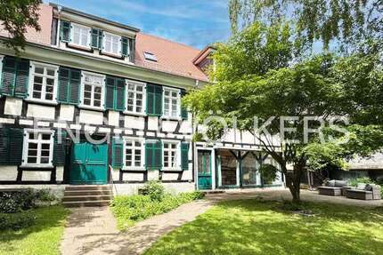 Haus Friedberg (Hessen) - 14 Zimmer, 354 m&sup2;, 1.550.000&euro; | Angebot:27101419