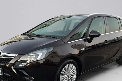 Opel Zafira 98.000 km 16.490 € Egelsbach 63329