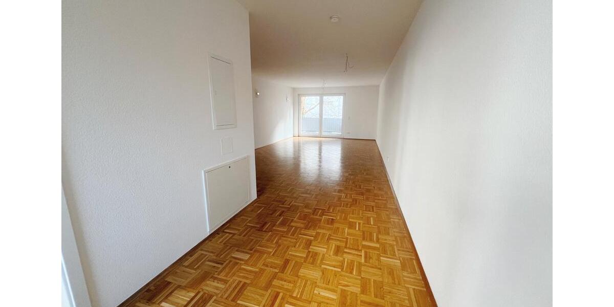 Etagenwohnung Offenbach am Main - 2 Zimmer, 92 m&sup2;, 1.334&euro; | Angebot:26105014