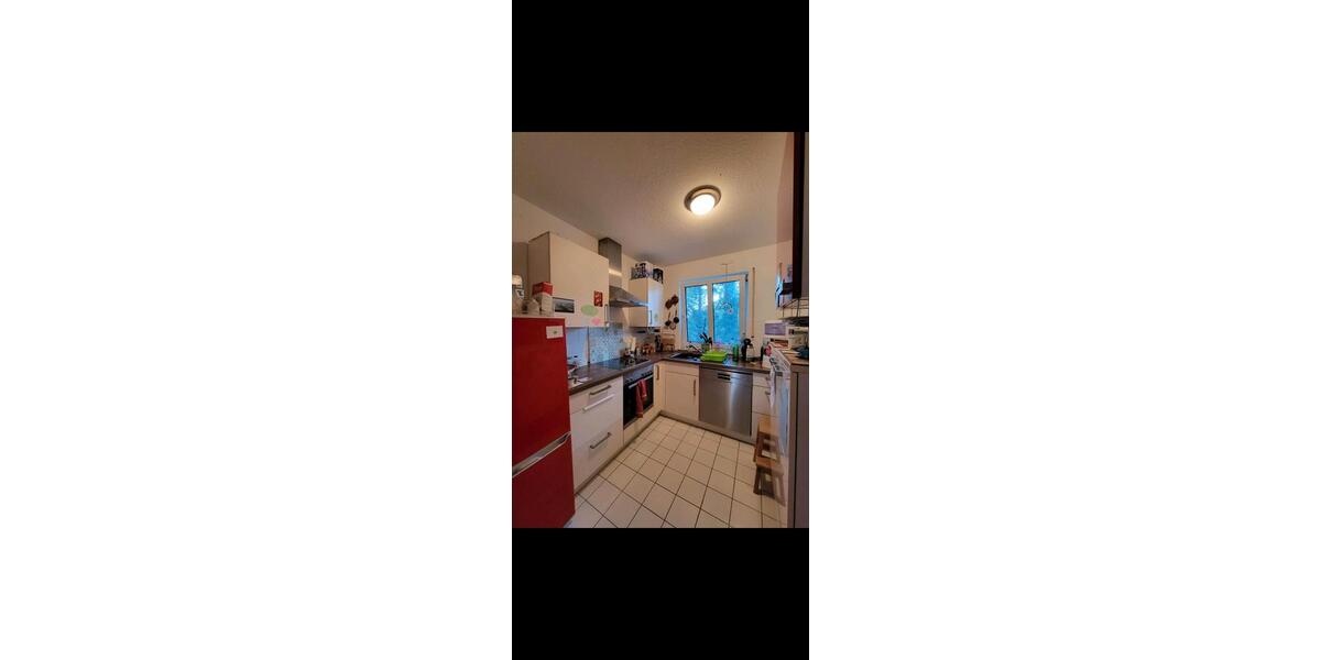 WG Zimmer 14 qm hell mit eigenem Bad 1 zimmer