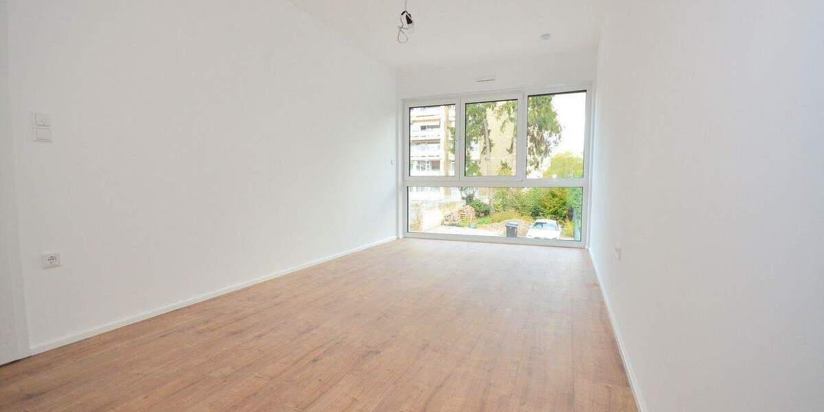 Urbaner Rückzugsort im Stadthaus: Wohnen mit Stil und Effizienz in Neu-Isenburg 5 zimmer