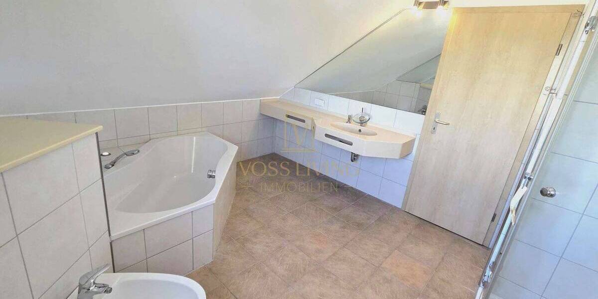 Mehrfamilienhaus, Wohnhaus Wöllstadt Nieder-Wöllstadt - 7 Zimmer, 579.000&euro; | Angebot:26695464