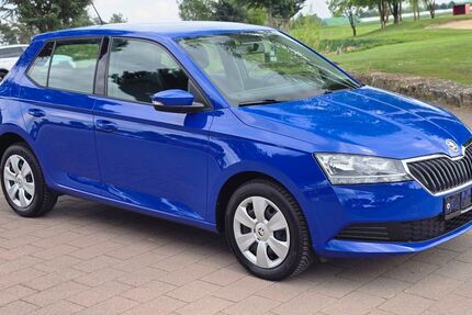 Skoda Fabia 78.300 km 9.980 &euro; Büttelborn 64572