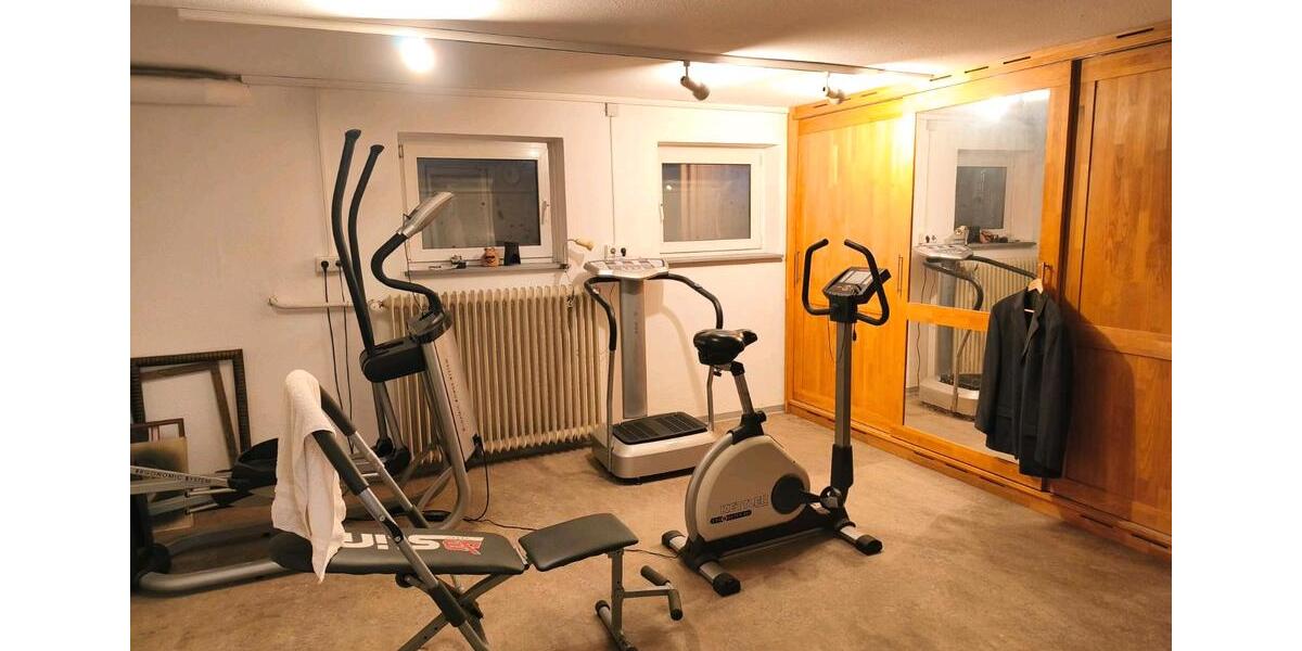 Einfamilienhaus Neu-Isenburg Isenburg - 10 Zimmer, 322 m&sup2;, 1.250.000&euro; | Angebot:26312499