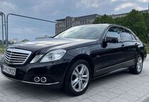 Mercedes E 200