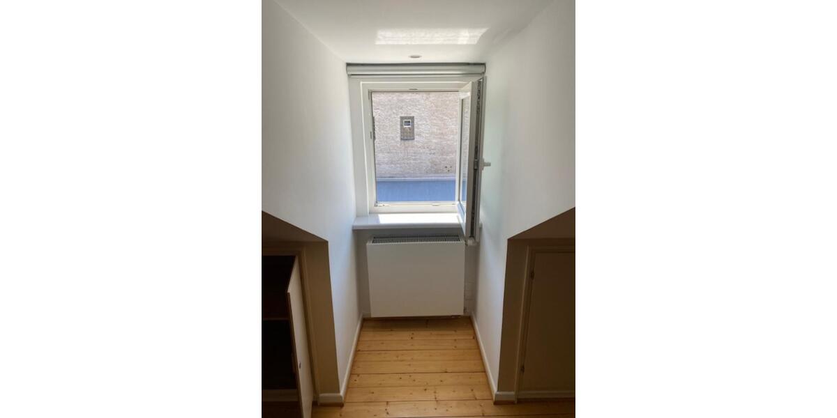 WG-Zimmer in einer 3 Zimmer Wohnung zu vermieten Zimmer 1+3 2 zimmer