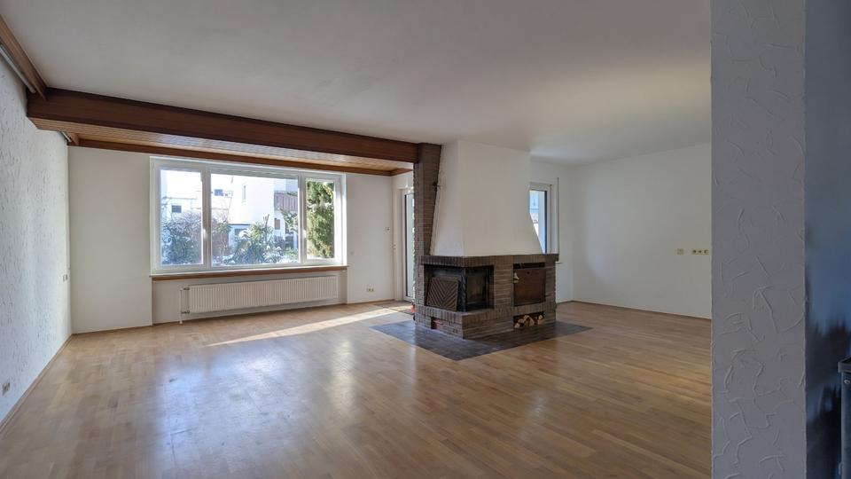 Einfamilienhaus Kelkheim (Taunus) - 8 Zimmer, 211 m&sup2;, 1.050.000&euro; | Angebot:26227949