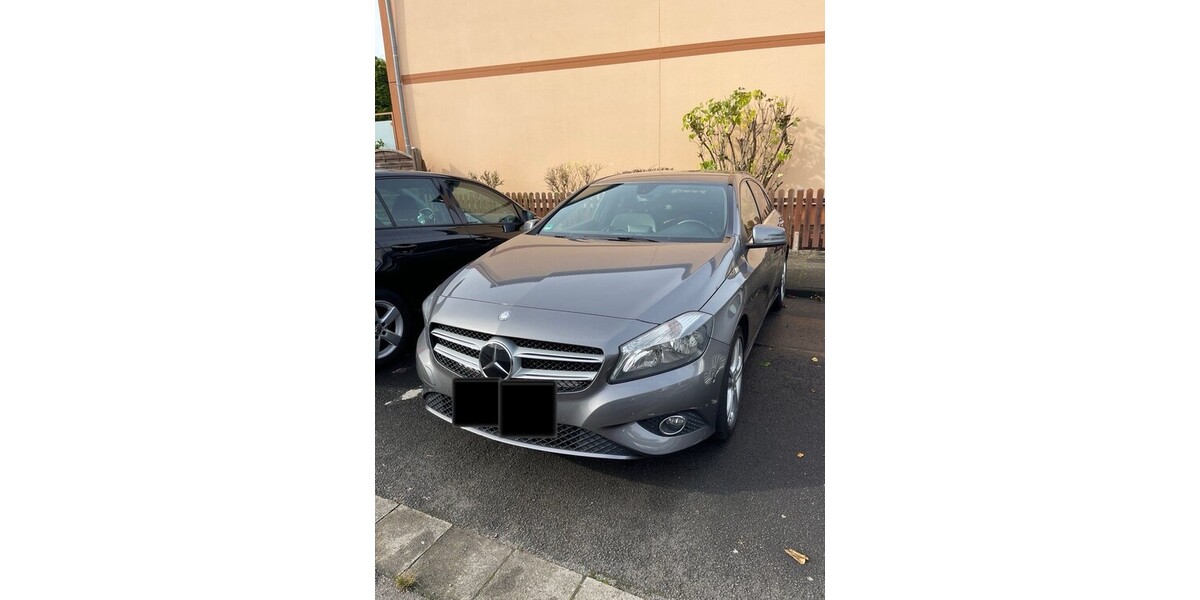 Mercedes-Benz A 200 157.000 km 13.500 &euro; Heusenstamm 63150