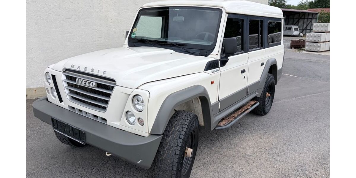 IVECO Massif 129.059 km 8.999 &euro; Friedrichsdorf 61381