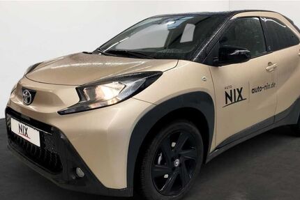 Toyota Aygo (X) 5.000 km 15.850 &euro; Frankfurt 60314