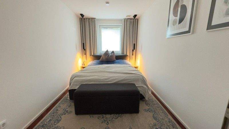 Seniorengerechte 3-Zi-ETW mit Designermöbeln und eigenem Garten! 3 zimmer