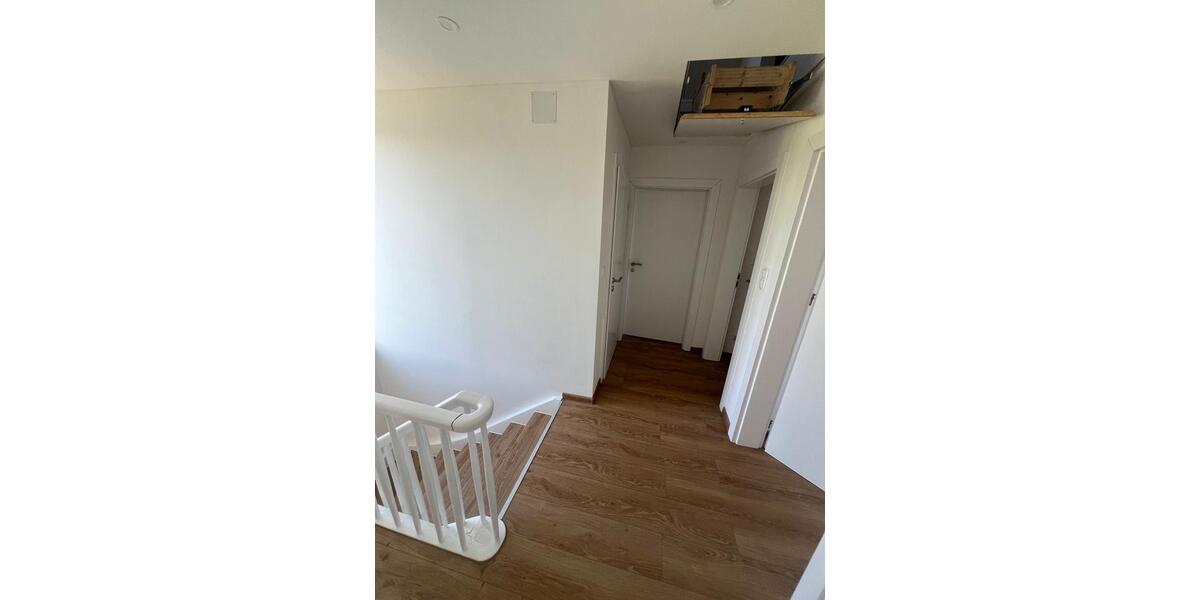 Einfamilienhaus Hanau Groß-Steinheim - 5 Zimmer, 130 m&sup2;, 1.650&euro; | Angebot:24871151