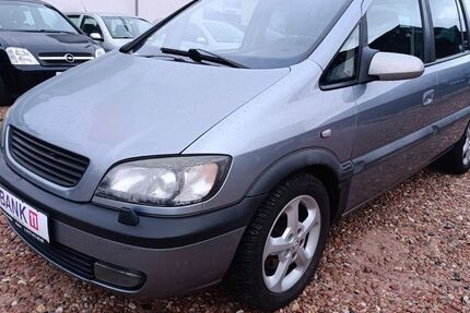 Opel Zafira 199.000 km 900 &euro; Rodgau 63110