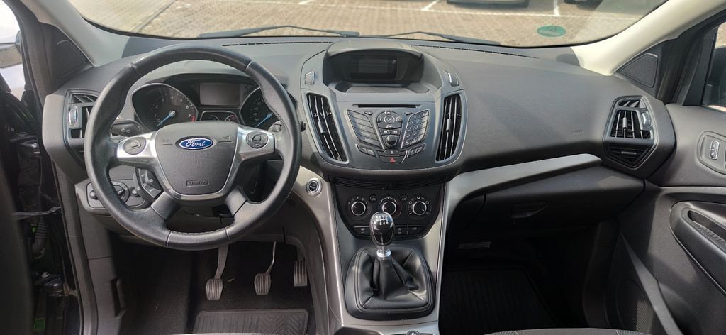 Ford Kuga 112.000 km 7.300 € Rüsselsheim am Main 65428