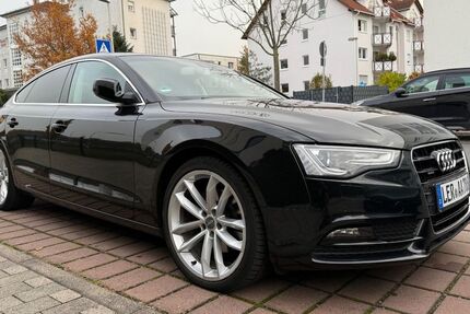 Audi A5 218.000 km 12.400 € Langen 63225